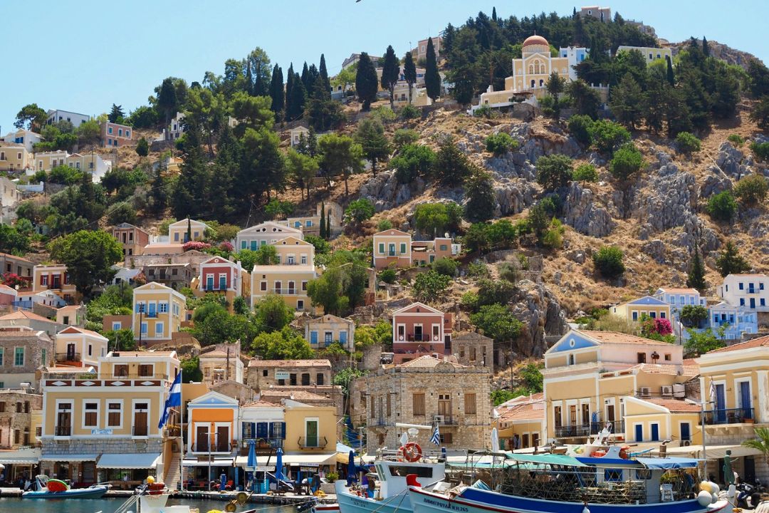 Symi Limanı Manzarası